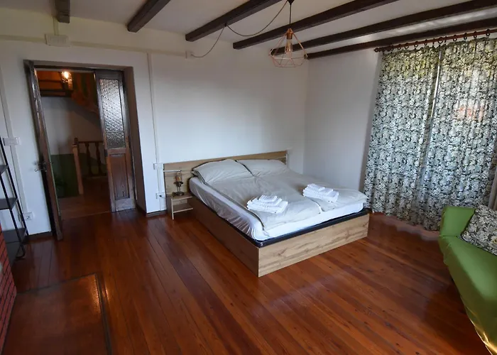 Antico Di Cavaglia Sterna Ferienhaus